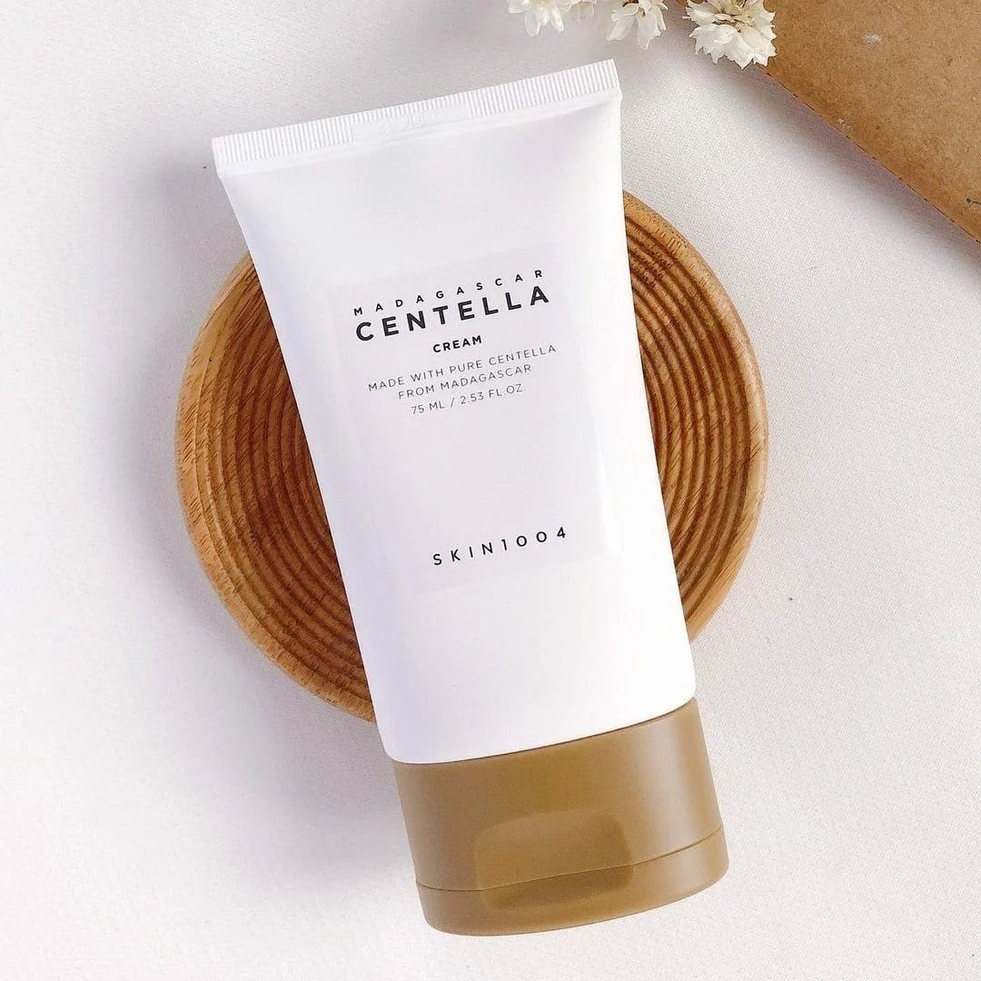 kem dưỡng ẩm cho da dầu mụn centella 