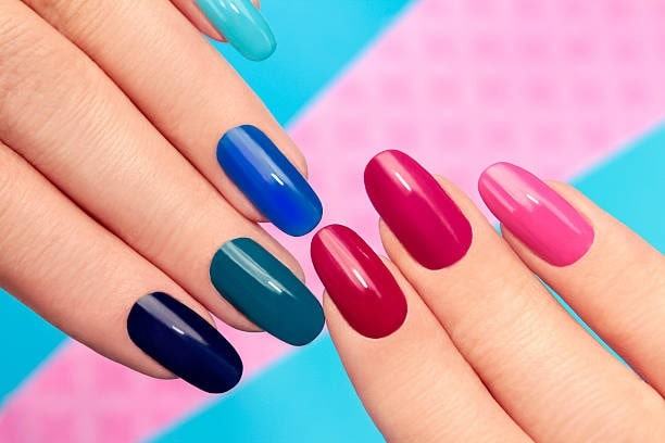 Gợi ý 4 kiểu nail tráng gương đẹp xuất sắc 54 Phủ top tráng gương