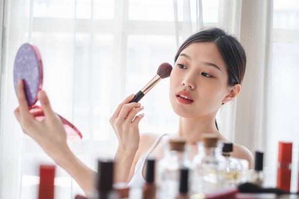 Những điều cần quan tâm khi trang điểm dự tiệc 34 Trang điểm dự tiệc tại nhà